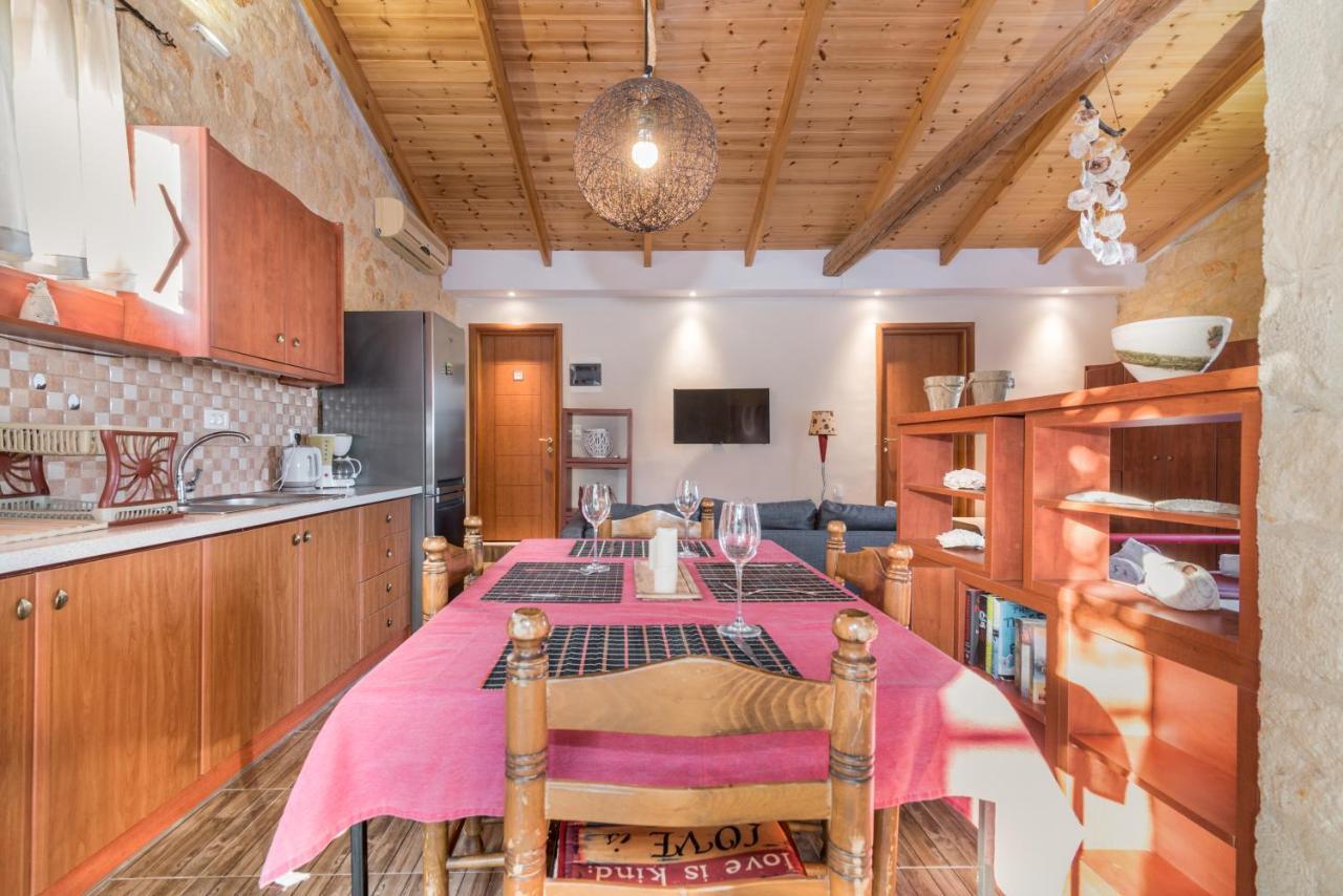 Casa Petra - Stone Cottage Farmhouses Argási Eksteriør bilde